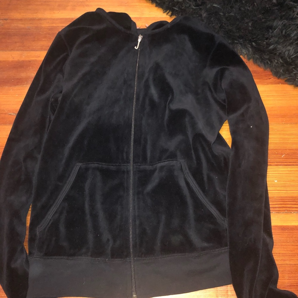 Juicy size small